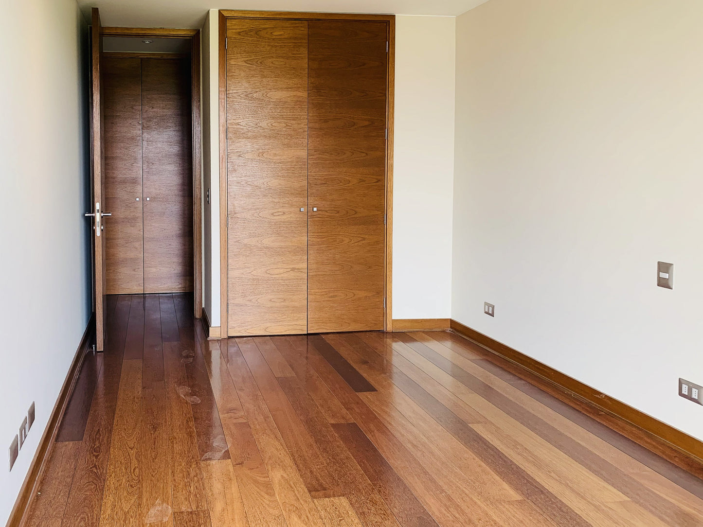 Las Condes | Presidente Riesco, Departamento Dúplex con vista al Club de Golf, Las Condes (arriendo)