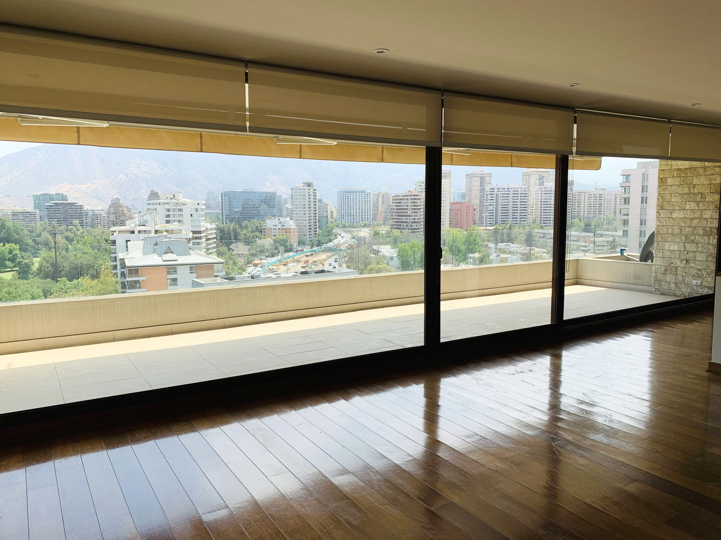 Las Condes | Presidente Riesco, Departamento Dúplex con vista al Club de Golf, Las Condes (arriendo)