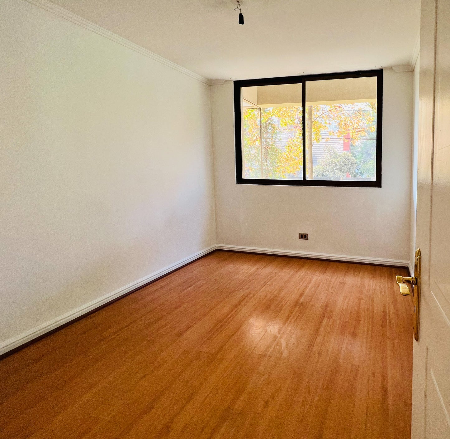 Las Condes | Los Oleandros, Departamento en sector Cristóbal Colón, Las Condes (arriendo)
