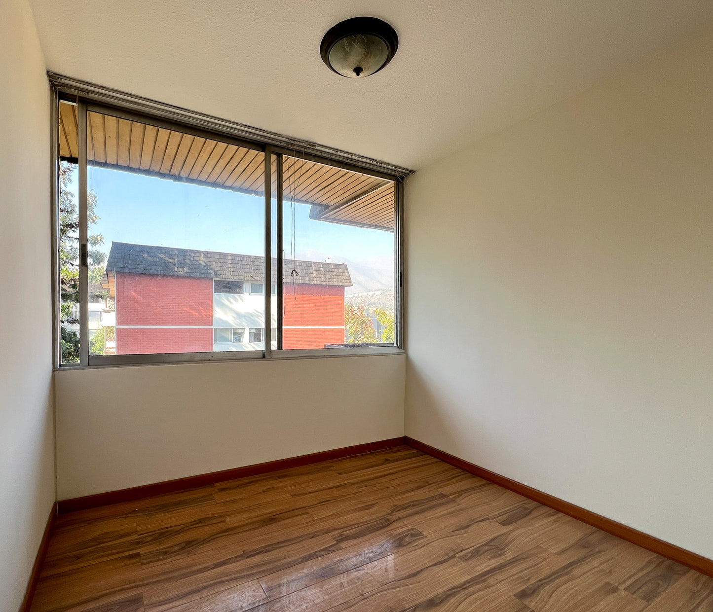 Parque Los Dominicos | Círculo de Apolo, Departamento frente a Parque Los Dominicos, Las Condes (arriendo)