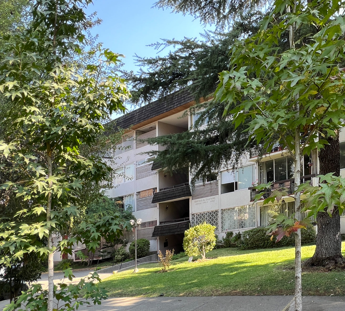 Parque Los Dominicos | Círculo de Apolo, Departamento frente a Parque Los Dominicos, Las Condes (arriendo)